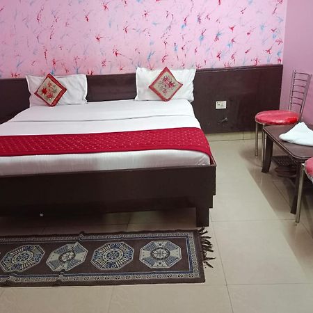 Airport Hotel Pariksheet Inn New Delhi Eksteriør bilde