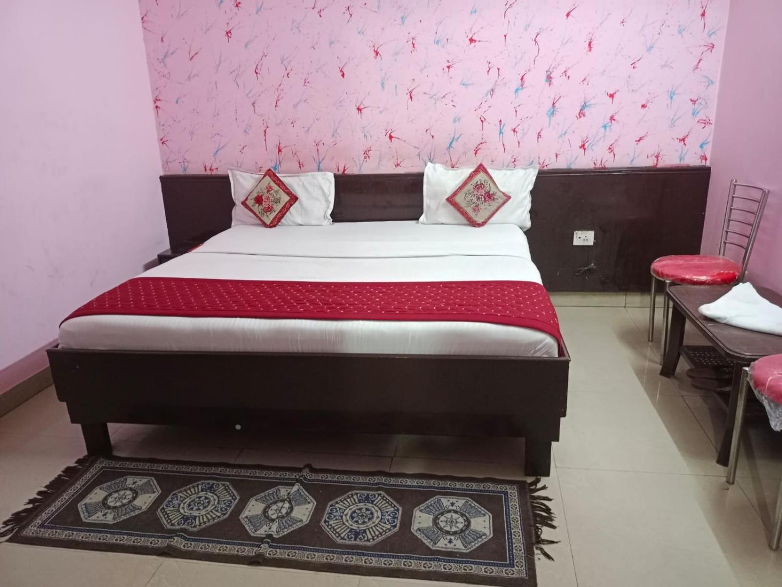 Airport Hotel Pariksheet Inn New Delhi Eksteriør bilde
