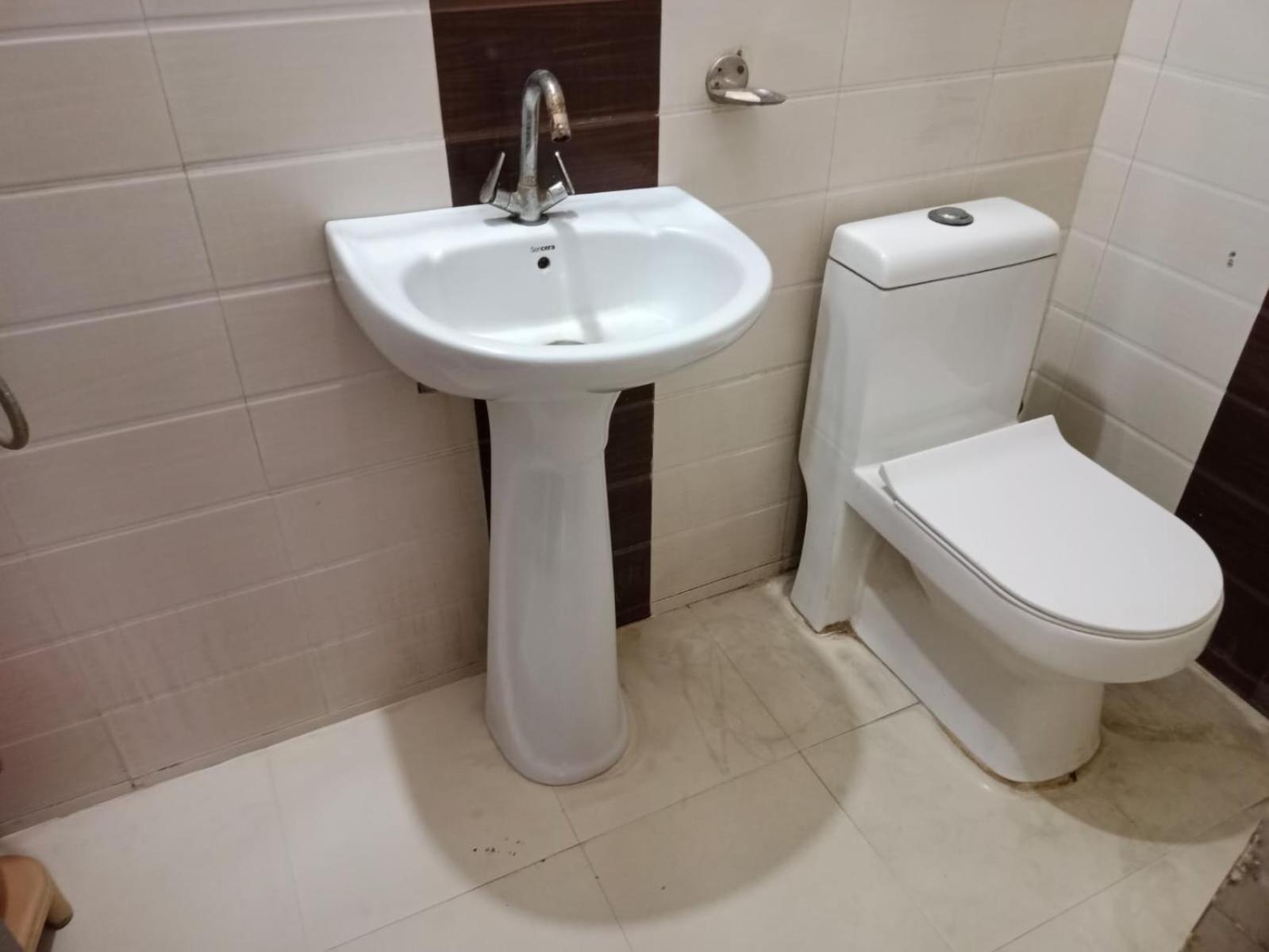 Airport Hotel Pariksheet Inn New Delhi Eksteriør bilde